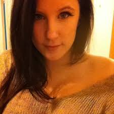 Sadie Dillon's Instagram, Twitter & Facebook