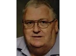 Lesley Thorpe's Instagram, Twitter & Facebook