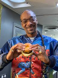 Snoop dogg (@snoopdogg) on tiktok | 45.8m likes. Snoop Dogg Shares The Ultimate Plant Based Menu Hack The Beyond D O Double G Sandwich Dunkin