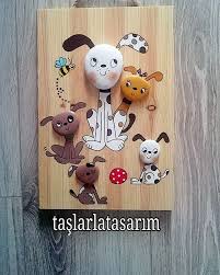 Siparis Pano Hayvansever Hediyelik Kopek Tasboyama Stonepainting Rockpainting Kedi Happy Artistoninstagram Rock Crafts Stone Crafts Rock Painting Art