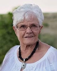 Peggy Poling's Instagram, Twitter & Facebook