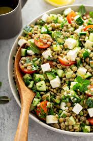 Place chicken stock in a medium saucepan and bring to a boil. The Best Lentil Salad Lemon Blossoms