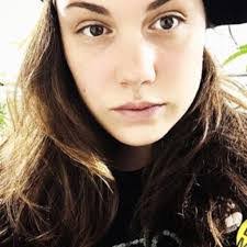 Elizabeth Ackerman's Instagram, Twitter & Facebook