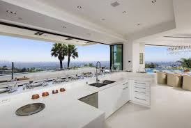 Beyonce S Kitchen Celebrity Kitchens Inside Celebrity Homes Celebrity Houses