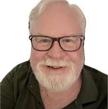 Julius Chaloff (1892-1979) was one of the premier piano teachers and  performers in Boston through much of the 20th century. He won the first  Mason & Hamlin prize as a high school