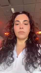 A pesar de todos nuestros problemas, la vida es hermosa. Gracias, Dios.,  Despite all our problems, life is beautiful. Thank you, God.