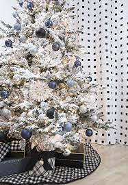 Black And Silver Christmas Tree Decorations Silver Blue Black And White Christmas Tree With Diy Paper Snowflakes Blue Christmas Decor Blue Christmas Tree Blue Christmas