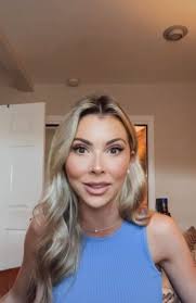 US woman exposed male colleagues for making 'nasty' comments about her  looks