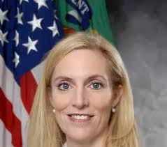 Per la presidenza della Fed i candidati sono due gemelli siamesi