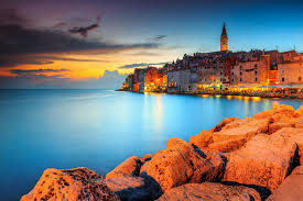 Hrvatska), offisielt republikken kroatia (kroatisk: Feriehus Ferieboliger Og Hotell I Kroatia Charming Croatia