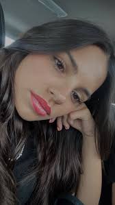 Buenos días Bby love ❤️ tengas un excelente día .tu Face una belleza pero  esa hermosa boca labios son una locura pará 👄👄👄💋💋💋 Love u  💋💘💋🥰😍❤️💋💋👄👄❤️❤️