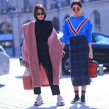 4 794 Me Gusta 33 Comentarios The Street Vibe Thestreetvibe En Instagram Karen Wazen Bakhazi Nathalie Fanj Fashion Casual Street Style Fashion Week