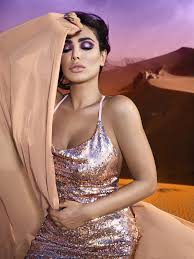 The #1 new york times bestseller an entertainment weekly top ten book of the year now a major motion picture running with scissors is the true story of a boy whose mother (a poet with delusions of anne sexton) gave him away to be raised by her unorthodox psychiatrist who bore a striking resemblance to santa claus. Huda Beauty Lands A Major Investment Deal Vogue Arabia