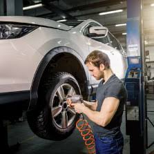Alle gebrauchtwagen gesammelt aus über 800 portalen und händlerwebseiten. About Our Team In Grand Forks Nd Thunder Ray S Auto Repair