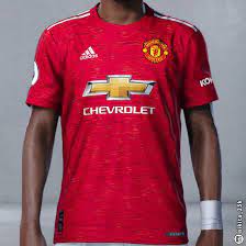 Günstig, schnell und bequem online bestellen. Auf Dem Platz Manchester United 20 21 Heimtrikot In Pes Nur Fussball