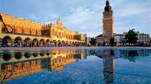 / ˈ k r æ k ɒ f /, polish: Cracovia