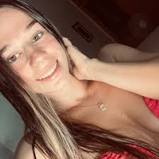 Victoria Moya's Instagram, Twitter & Facebook