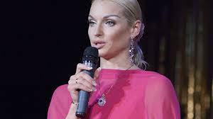 Анастасия училась в российской академии балета. Budu Dejstvovat Po Volochkovski Anastasiya Volochkova Podaet V Sud Na Bolshoj Teatr