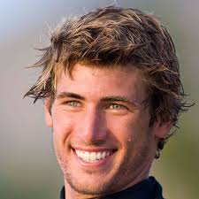 Surfer hair is one of many tousled hairstyles, but it's certainly worth some recognition. Mens Surfer Styles 15 Best Surfer Hairstyles For Guys And How To Get Style Atoz Hairstyles