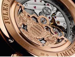 La montre royal oak de audemars piguet est un classique réservé aux amateurs de montres les plus fortunés. Audemars Piguet Des Montres Uniques Et Exceptionnelles