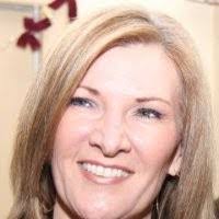 Roxanne Martin's Instagram, Twitter & Facebook