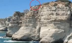 광화문에서성폭력 가해자 사망했다고 '없었던 사건'으로 덮는다면by 신광영. Va Jwsybsixqwm