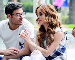 Tú eres mi sol, mi lugar favorito, escribió. Cynthia Rodriguez Nos Cuenta Como Es Su Relacion Con Carlos Rivera Tvynovelas Mexico