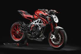 With the 2020 mv agusta brutale 800rr scs (the latter letters short for smart clutch system), the 800rr has come of age and blossomed into a refined, capable, but still exhilarating naked. Mv Agusta Brutale 800 Rr Lh44