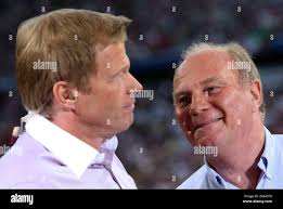 Kahn g hi-res stock photography and images