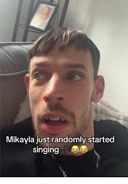 Mekayla Singing and Carson Barnes