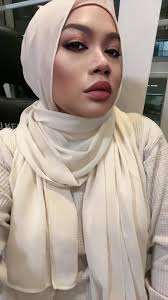 I tried the filter.. I tink I look like bapok.. 😜