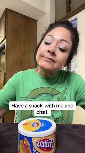 Eat Ash Trevino's favorite snack with me #mukbang #snacktime #hotcheet...