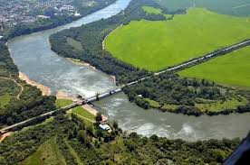 Em dezembro, passei duas semanas visitando os centros de tecnologia do sul da américa latina, com uma semana no brasil e o restante na argentina e uruguai. My Land Cachoeira Do Sul Argentina E Uruguai Rio Grande Do Sul Cachoeira