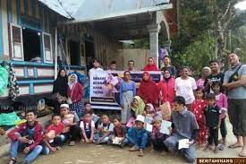 Allah berfirman dalam hadist keutamaan. Yatim Piatu Dalam English Panti Asuhan