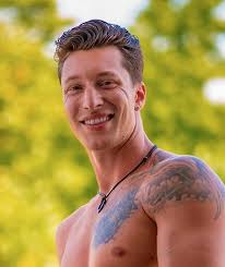 Temptation Island" The Final Bonfire (TV Episode 2025)