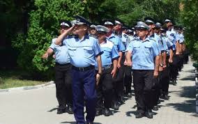 Anul acesta, vor fi încadrate în sistem peste 6.300 de persoane, însă vor fi scoase la concurs şi posturi din sursă externă. DelincvenÅ£Äƒ Noapte PiaÅ£Äƒ Angajari Mai 2016 Sursa Externa Prorentacar Ro