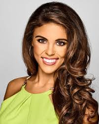 Lynne Farmer's Instagram, Twitter & Facebook