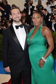 So what is serena william's racquet? Serena Williams A NÄƒscut O FetiÈ›Äƒ Perfect SÄƒnÄƒtoasÄƒ Libertatea