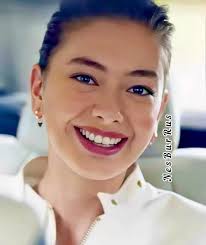 Niu Ailan faces at Port Moresby Business College cultural show