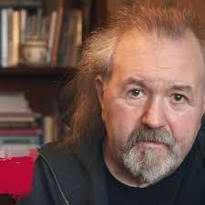 Stephen Capper's Instagram, Twitter & Facebook