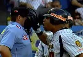 Rangers' Yorvit Torrealba apologizes for shoving ump in Venezuela