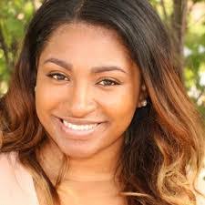 Latoria Owens's Instagram, Twitter & Facebook