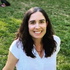 Amy Loflin's Instagram, Twitter & Facebook