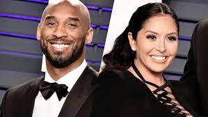 Kobe Bryant and Wife Vanessa Share First Photo of 4th Daughter Capri