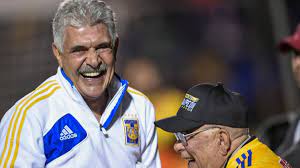 Ricardo tuca ferreti ya tiene su cuadro inicial para enfrentar a trinidad y tobago, en donde la sorpresa la da el joven delantero henry martín proveniente de xolos de tijuana. O Fim Da Maldicao Tuca Ferreti Conquista A Concaf Pelo Tigres Flipboard