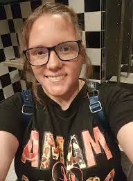 Nicole Capasso's Instagram, Twitter & Facebook