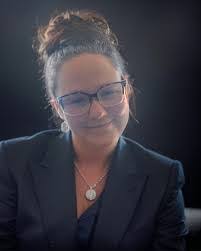 Ginger Doyle's Instagram, Twitter & Facebook