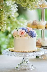 Send our fresh birthday flower cakes. 28 Fresh Flowers On Cake Ideas Cake Beautiful Cakes Wedding Cakes