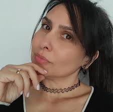 6 meses do maior amor da nossa vida! Bruna Maia Sou abençoado por ter uma  esposa maravilhosa como a Bruna e uma filha tão amada como a Helena. A vida  me presenteia