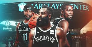 Brooklyn nets, kevin durant ve kyrie irving ile dörder yıllığı maksimum kontratlar üzerine anlaştıktan sonra, iki yıldızın da deandre jordan'ın 40 milyon dolarlık kontratla gelebilmesi için, maksimum sözleşmeden daha az alacakları söylenmişti. James Harden Quitte Houston Pour Rejoindre Kevin Durant Et Kyrie Irving Aux Brooklyn Nets News Basket Beafrika